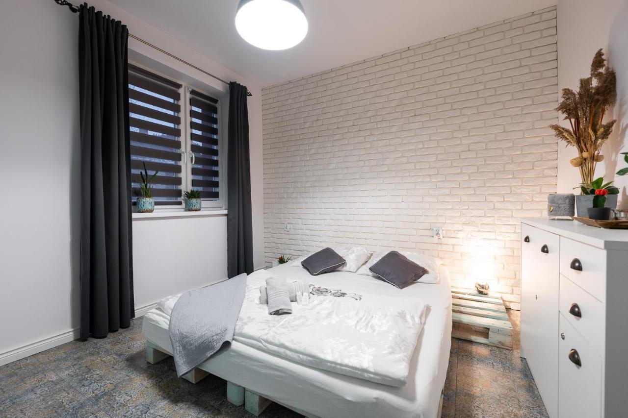 Apartament Poludniowy Ruda Slaska Exterior foto